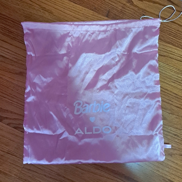 NEW!! ALDO X BARBIE DREAMHOUSE STILETTOS - Picture 10 of 12